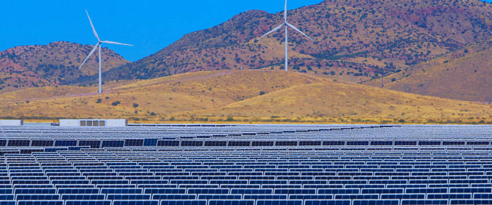 renewable-web Red Horse Solar and wind