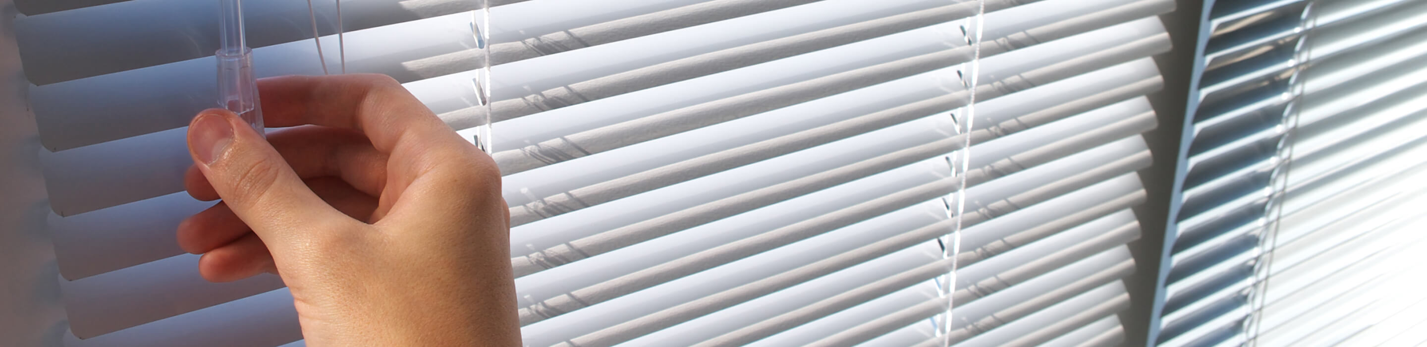 Opening-Blinds vertical blinds
