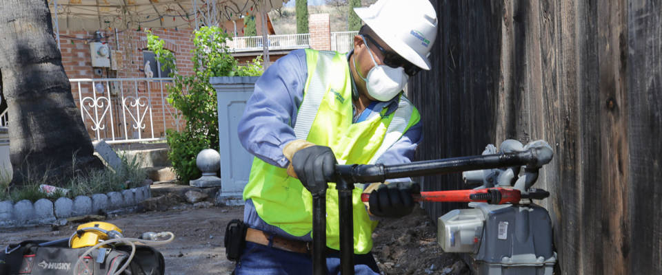 ues-gas-worker-mask ues-gas-worker-mask
